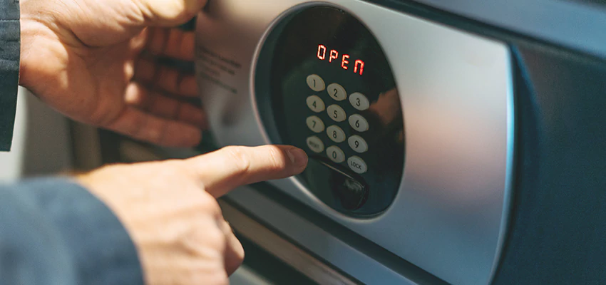 Cash Safe Openers in Carson, California