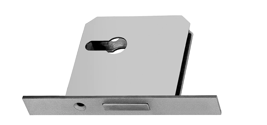 Fix A Deadbolt Door Lock in Carson, California